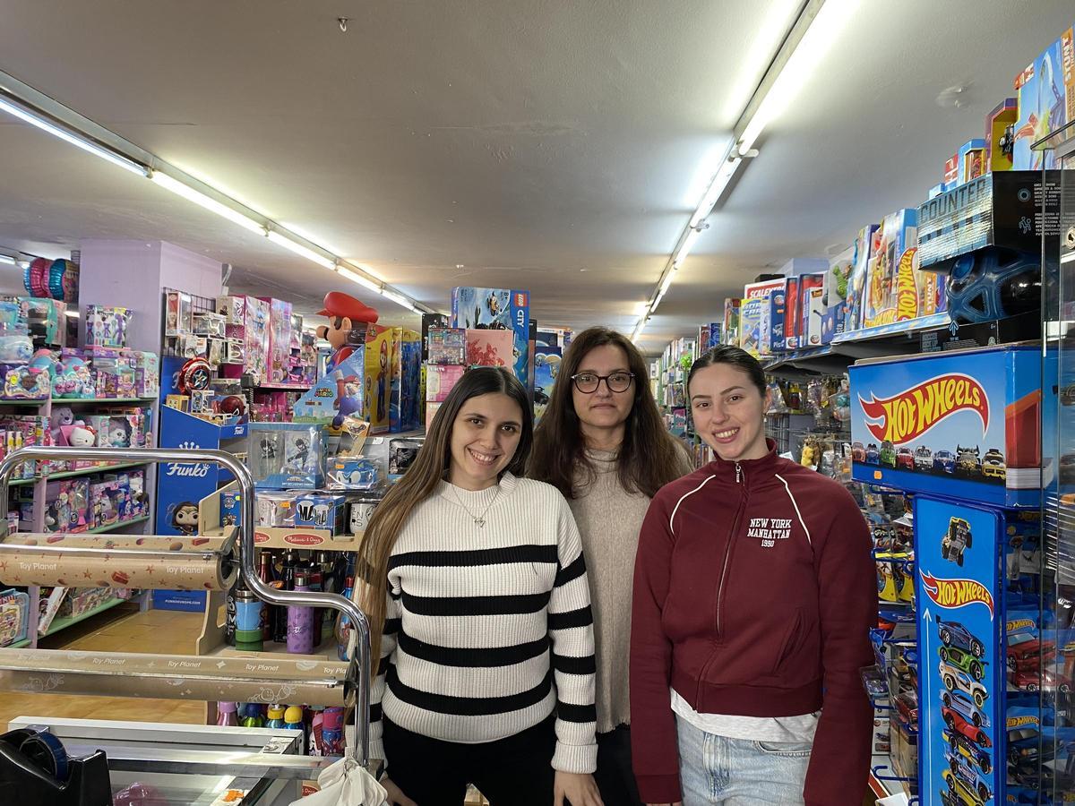 Noelia Carrasco, Carmen y Coral Atienza, de