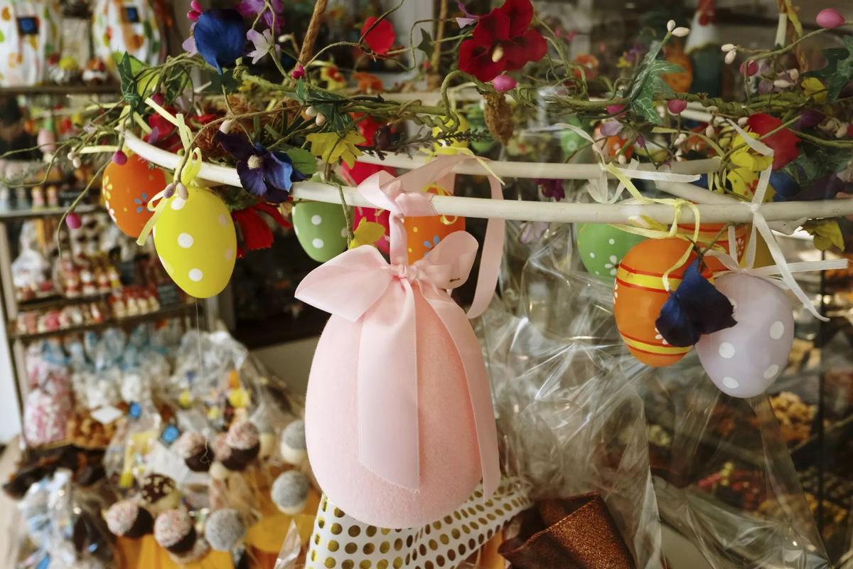 Monas de Pascua im Forn Fondo.
