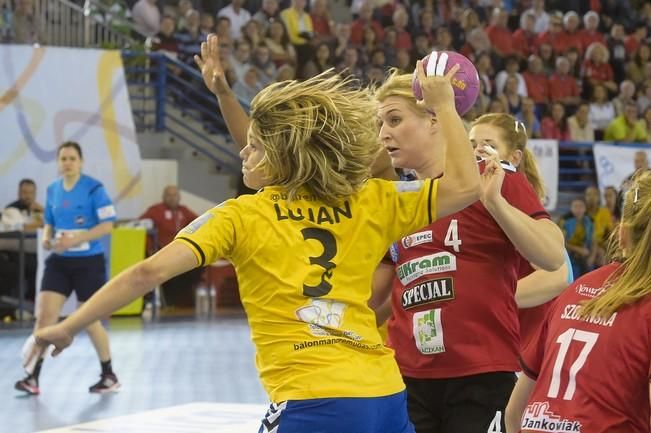 Semifinal de la Challenge Cup entre el Balonmano ...