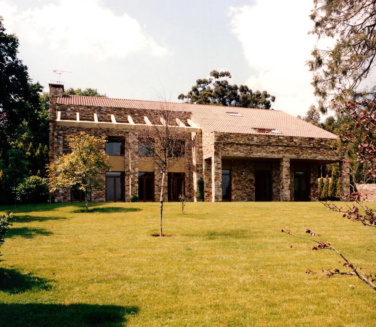vivienda de Julia Fernández de Caleya Blankemeyer en A Zapateira, cedida por María Inés Pernas, arquitecta, para un reportaje sobre edificios de A Coruña publicado en febrero de 2026