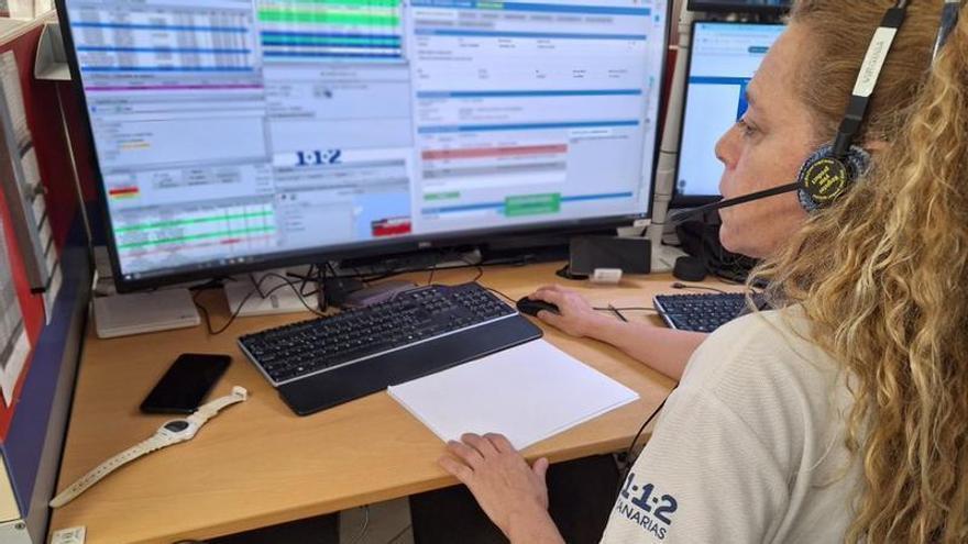 Un vuelco provoca retenciones en la autopista del Sur, en Güímar