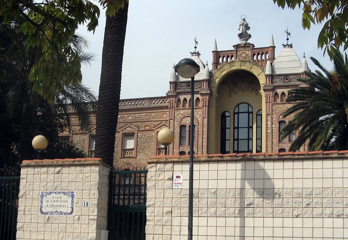 Entrada al convento de la Puríssima de Alaquàs.