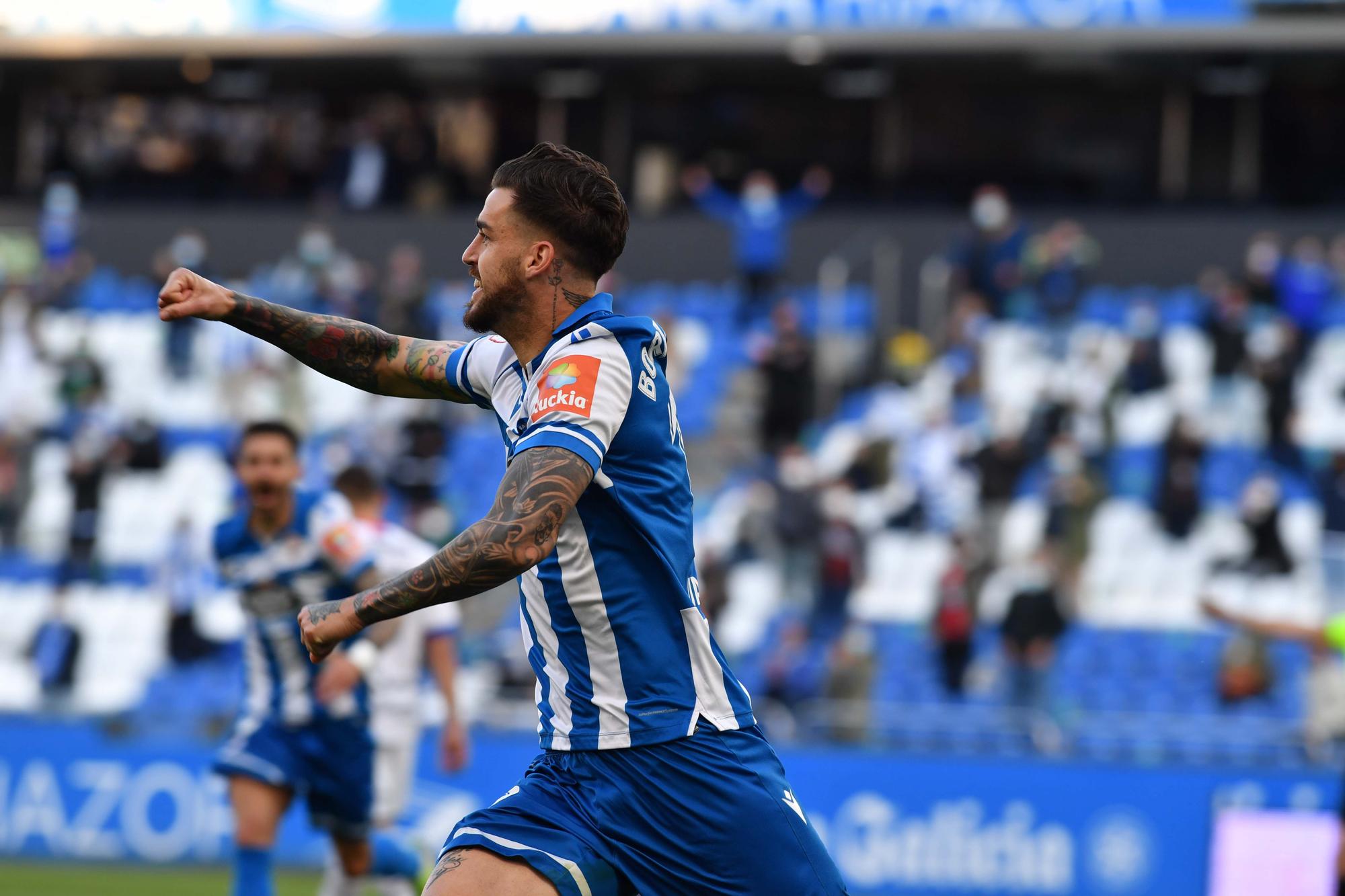 El Deportivo se libera con una goleada al Langreo (5-0)