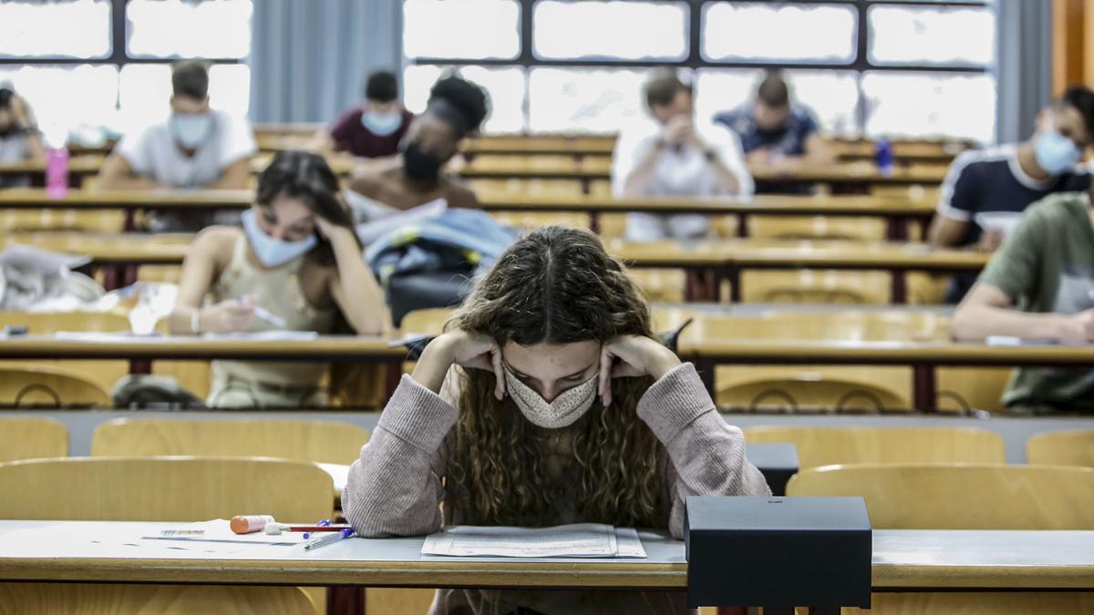 Alumnos de Selectividad en la convocatoria extraordinaria del pasado mes de septiembre.