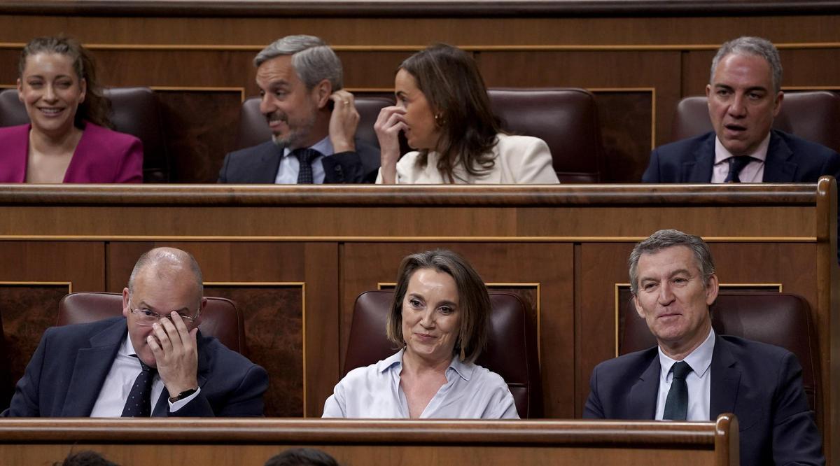 Tellado, Gamarra y Feijóo en la sesión de control al Gobierno en el Congreso.