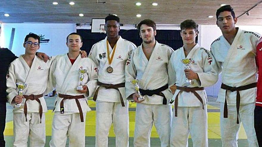 Judo Cinc medalles per al Securitas-Girona al català sub-21