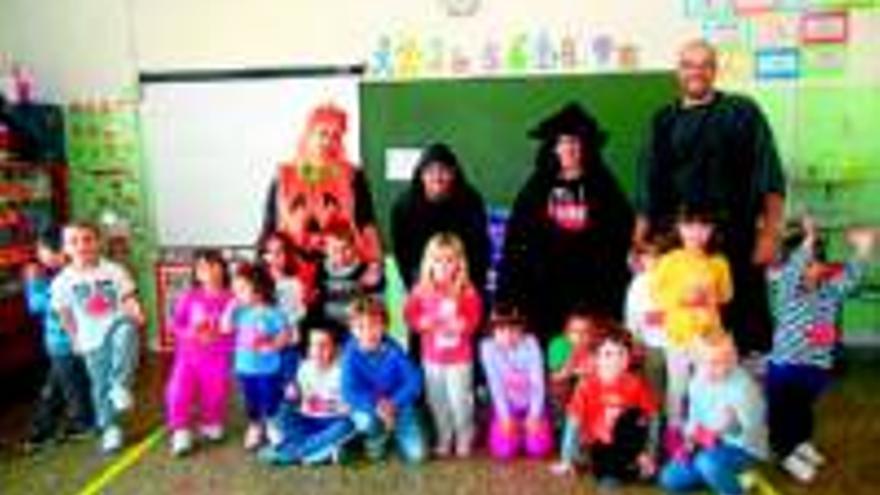 Talleres infantiles sobre Halloween en el Pedro Orós