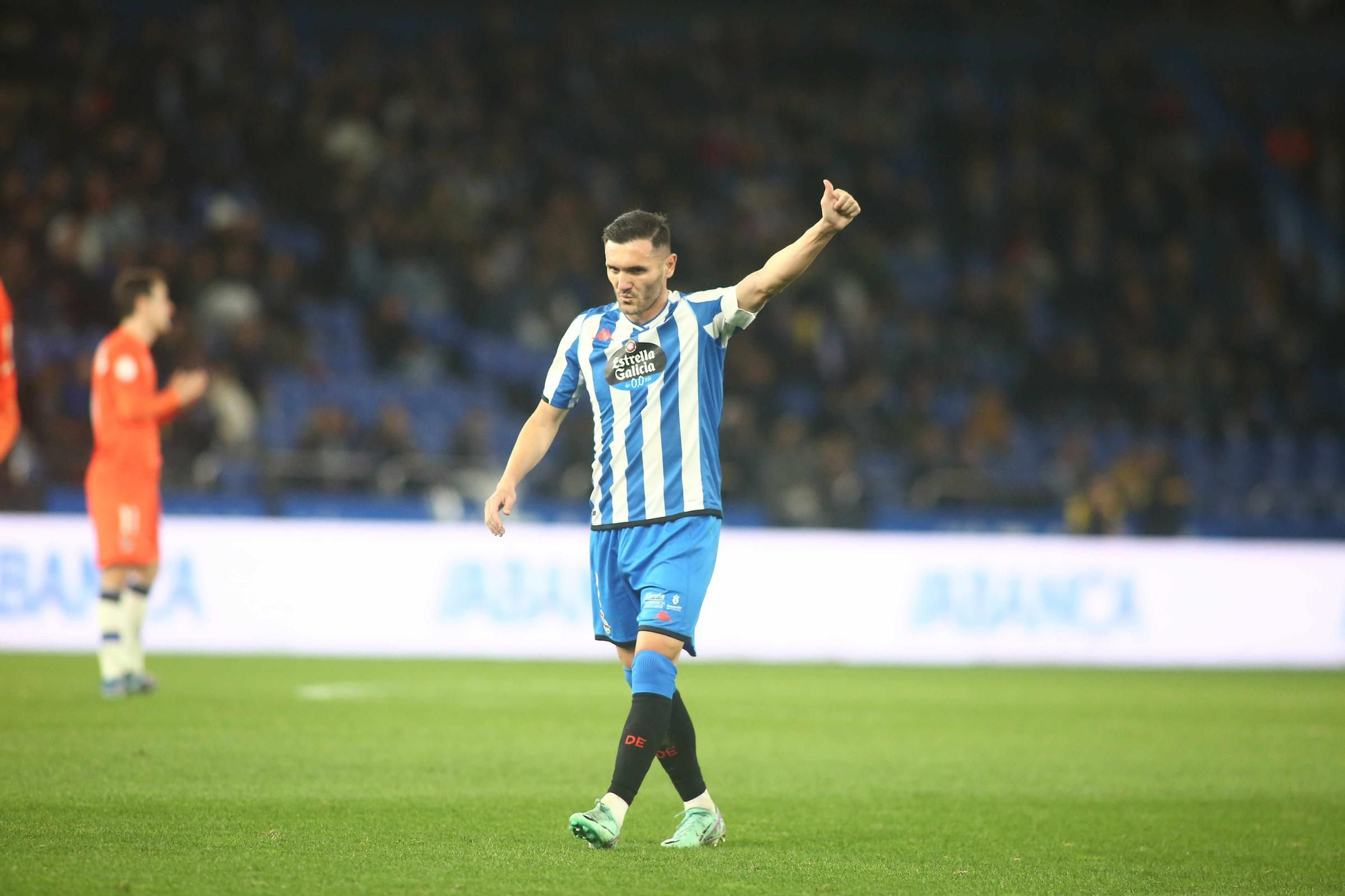 El Dépor gana en Riazor con doblete de Lucas a la Real Sociedad B (2-1)