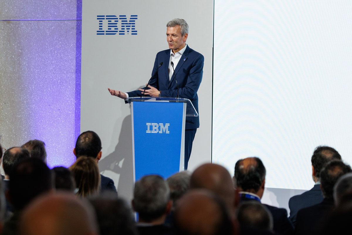 El presidente de la Xunta, Alfonso Rueda, en una jornada de IBM celebrada en A Coruña.