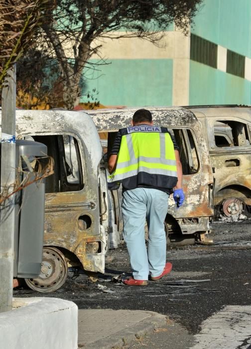 24/08/2018 JINÁMAR, TELDE. Incendio de 25 ...