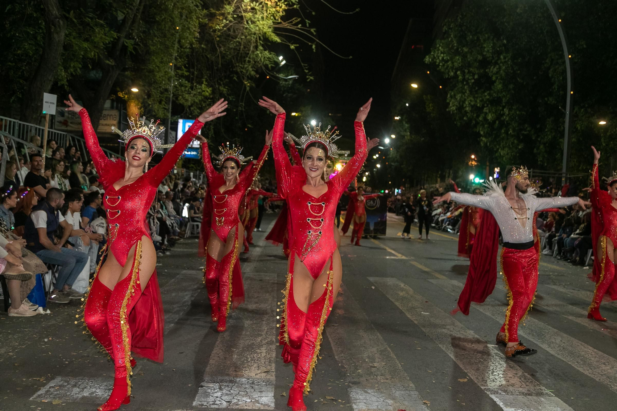 Las mejores imágenes del desfile y la lectura del Testamento de la Sardina