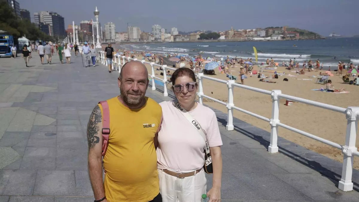 Despliegue de preparativos del Festival Aéreo en San Lorenzo, con ensayos y restricciones del baño y la navegación desde hoy
