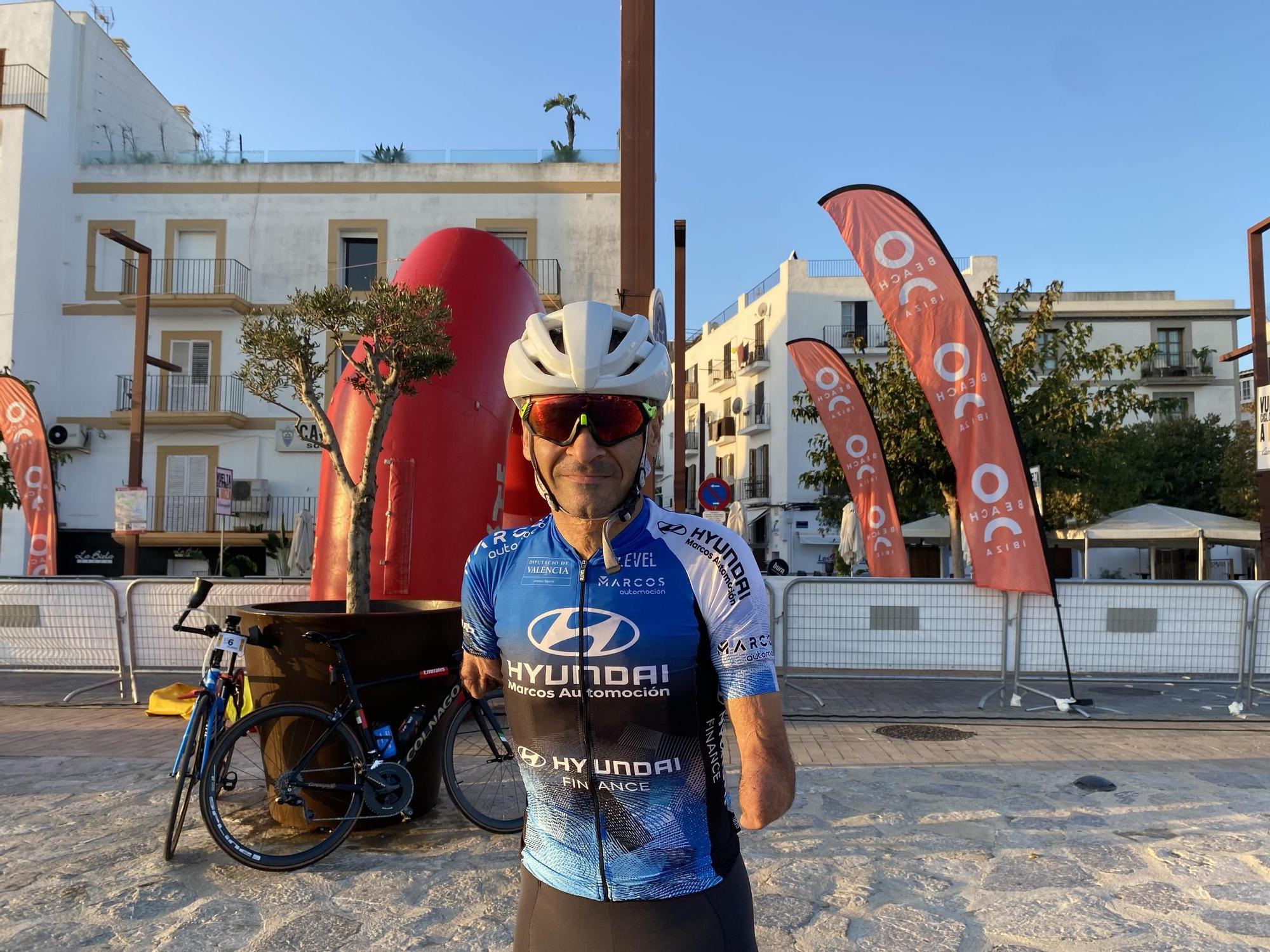 Mira aquí todas las imágenes de la primera etapa de la vuelta cicloturista a Ibiza