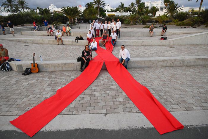 DESPLIEGE LAZO ROJO DIA INTERNACIONAL DEL SIDA