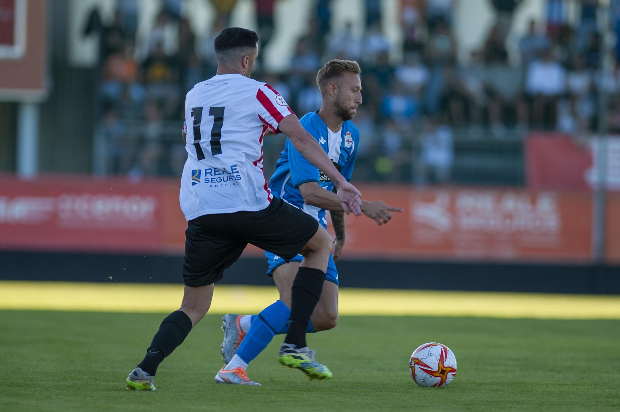 Las imágenes del debut del Deportivo en pretemporada, ante el Atlético Arteixo.