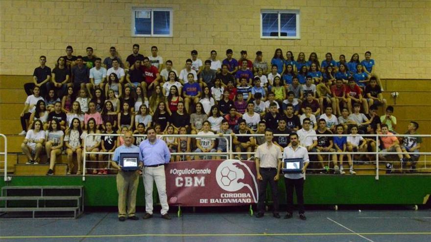 El Cajasur BM premia a los mejores del curso deportivo
