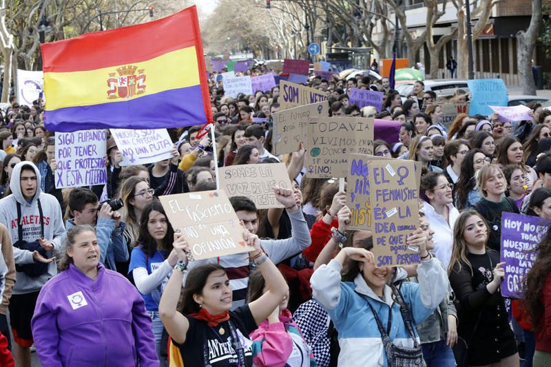 Manifestación de los estudiantes en Valencia contra el pin parental