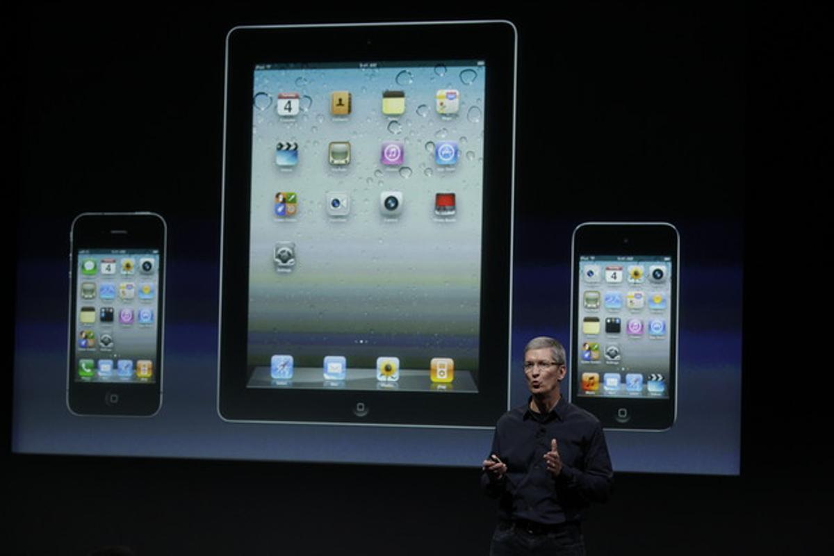 El director executiu d’Apple, Tim Cook, parla sobre els productes estrella de la firma. El director executiu d’Apple, Tim Cook, parla sobre els productes estrella de la firma.