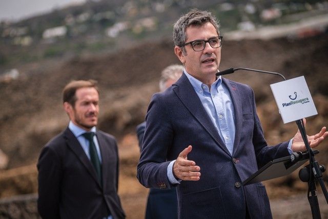 Inauguración carretera que atraviesa las coladas de La Palma "La puerta del futuro"