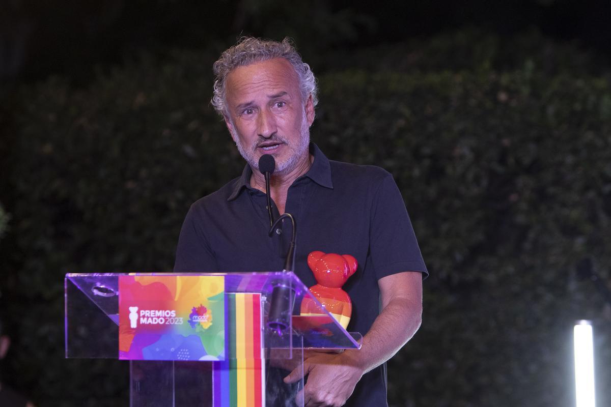 Alfonso Llopart en los premios MADO por el aniversario de los 30 años de la revista 'Shangay'.