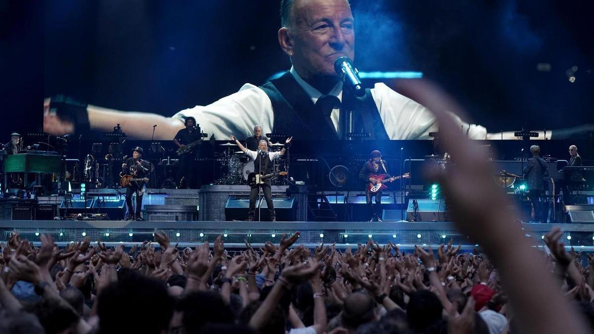 Bruce Springsteen, durante el primero de sus recientes conciertos en Madrid.