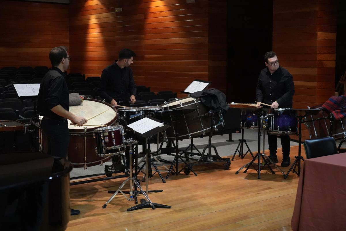 Clausura del festival Itinera con Ensemble Percusión, formado por Vicent Obiol, Jorge Elvis Vicent y Jaume Naval