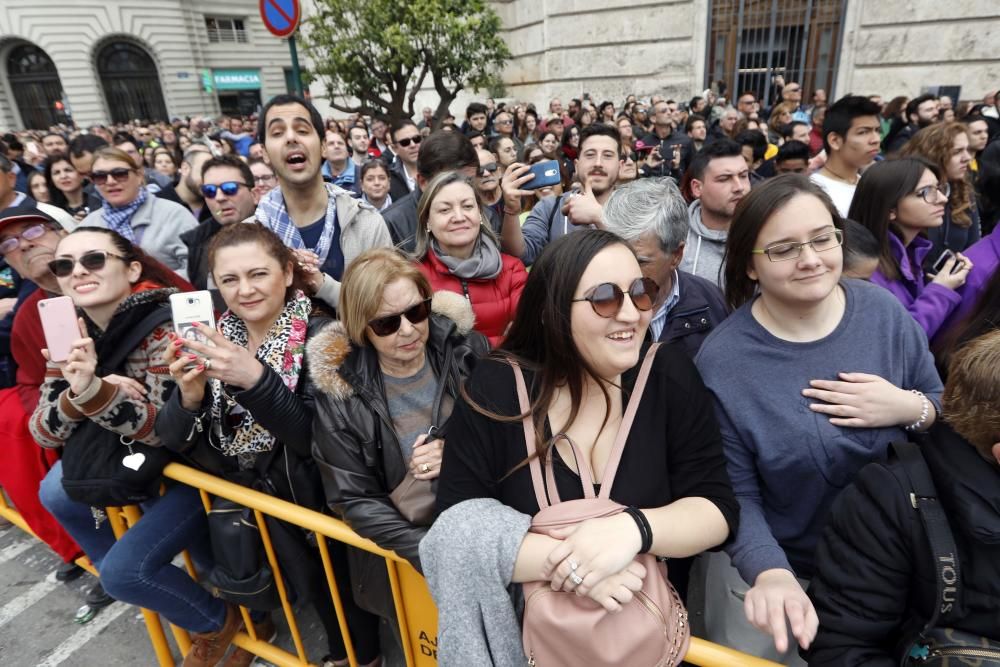 Búscate en la mascletà del 5 de marzo