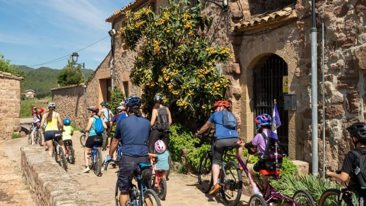 Sant Salvador de Guardiola disposa de sis rutes per fer en bicicleta per l’entorn del municipi