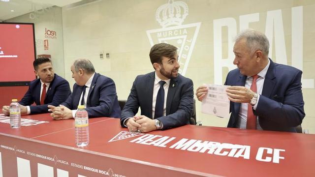 Felipe Moreno, Consejero Delegado del Real Murcia, en la última Junta de Accionistas.