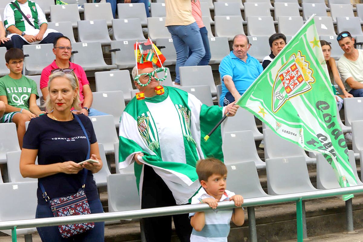 Las imágenes de la afición del Córdoba CF - Sanse