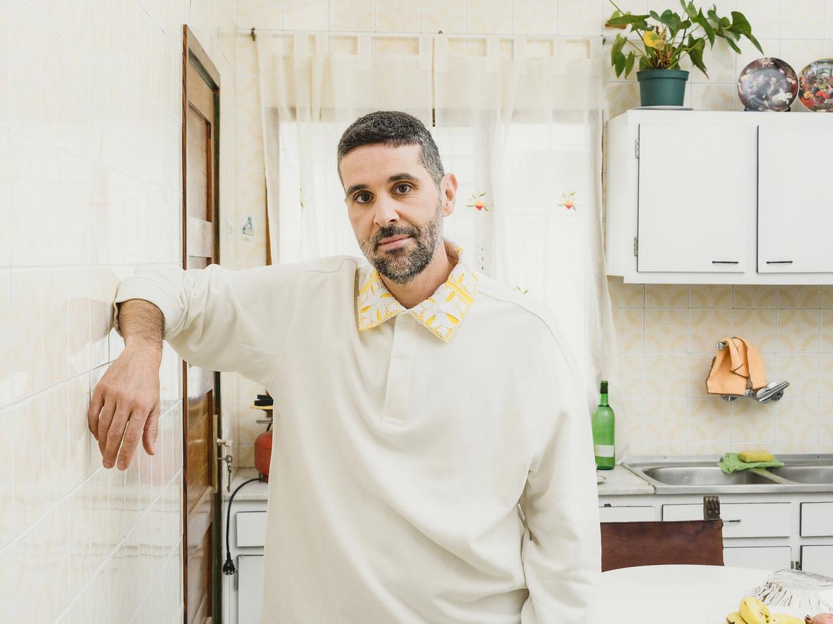 Ale Costa está adelantando las canciones de lo que será 'El Porvenir 2'.