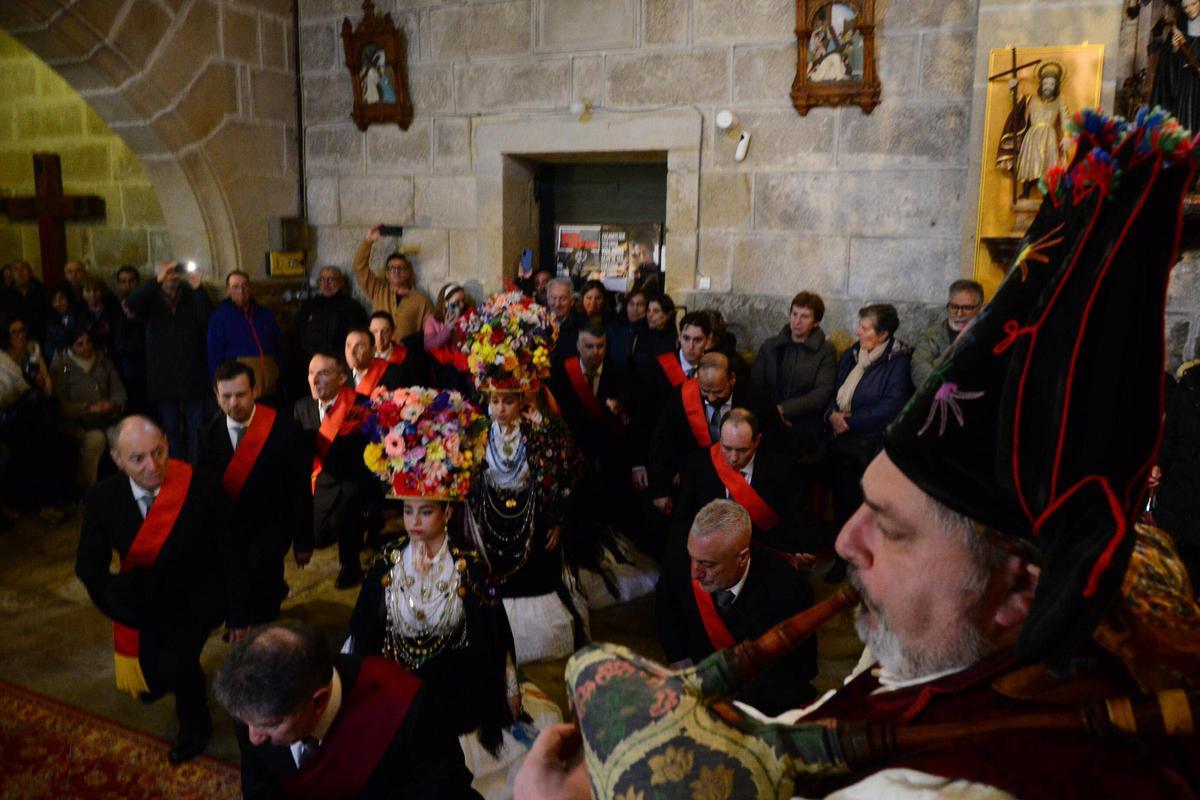 La Danza de San Sebastián de Aldán (Cangas) en imágenes La Danza de San Sebastián de Aldán (Cangas) en imágenes