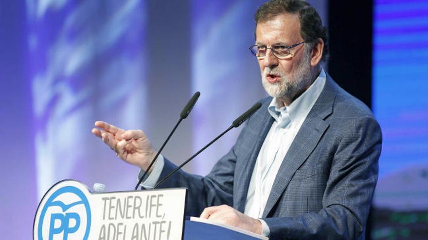 Rajoy llama a la &quot;generosidad y grandeza&quot; para aprobar sus presupuestos