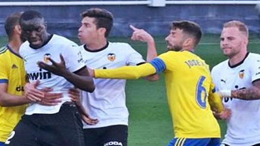 LaLiga no ve pruebas de un insulto racista