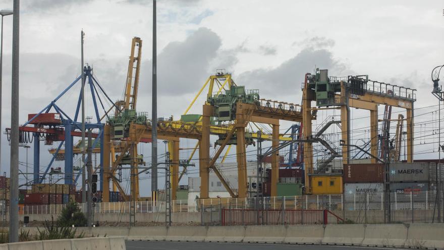 El tráfico de contenedores de Valenciaport crece un 7,34%