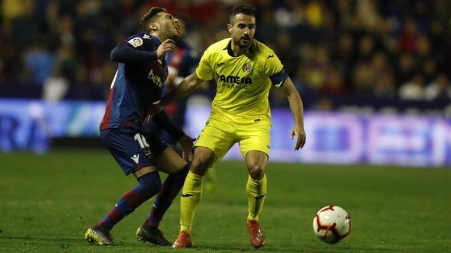 El VAR y el árbitro provocan la derrota del Villarreal ante el Levante (2-1)
