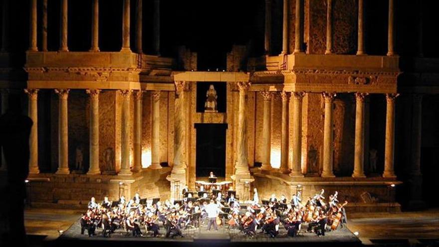 El Consorcio rebaja un 25% el alquiler del teatro romano para conciertos