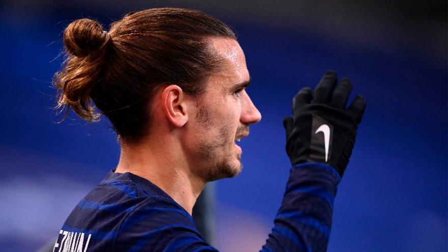 El doblete de Griezmann a base de golazos ante Finlandia