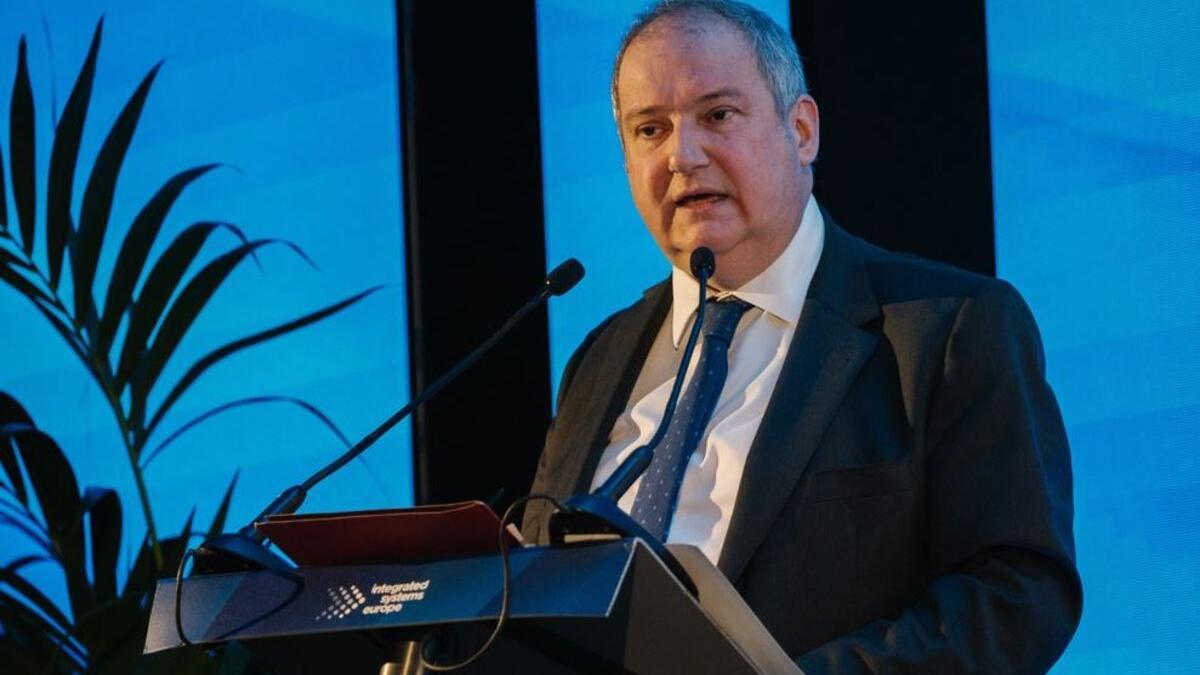 El ministro de Industria, Jordi Hereu, ayer, en Barcelona.