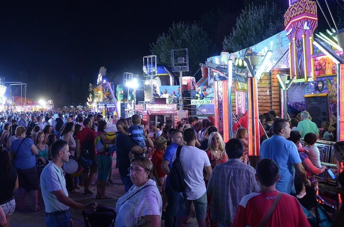 El recinto ferial de la Isla del Colegio abrirá sus puertas en la tarde del 22 de agosto