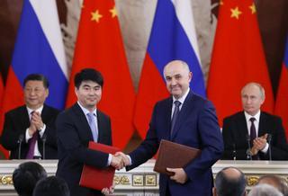 Huawei, bajo sanciones en EEUU, intensificará su presencia en Rusia