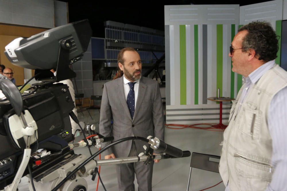 Eduardo Zorrilla, Daniel Pérez, Juan Cassá y Francisco de la Torre se han medido en la televisión andaluza en el segundo encuentro electoral televisado de lo que va de campaña.