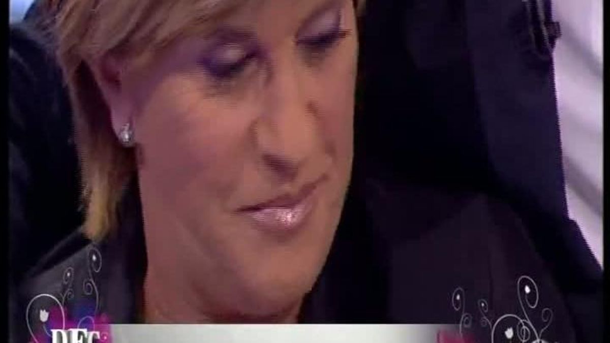 Chelo García-Cortés va rebre un emotiu adéu a ’DEC’ (A-3 TV).