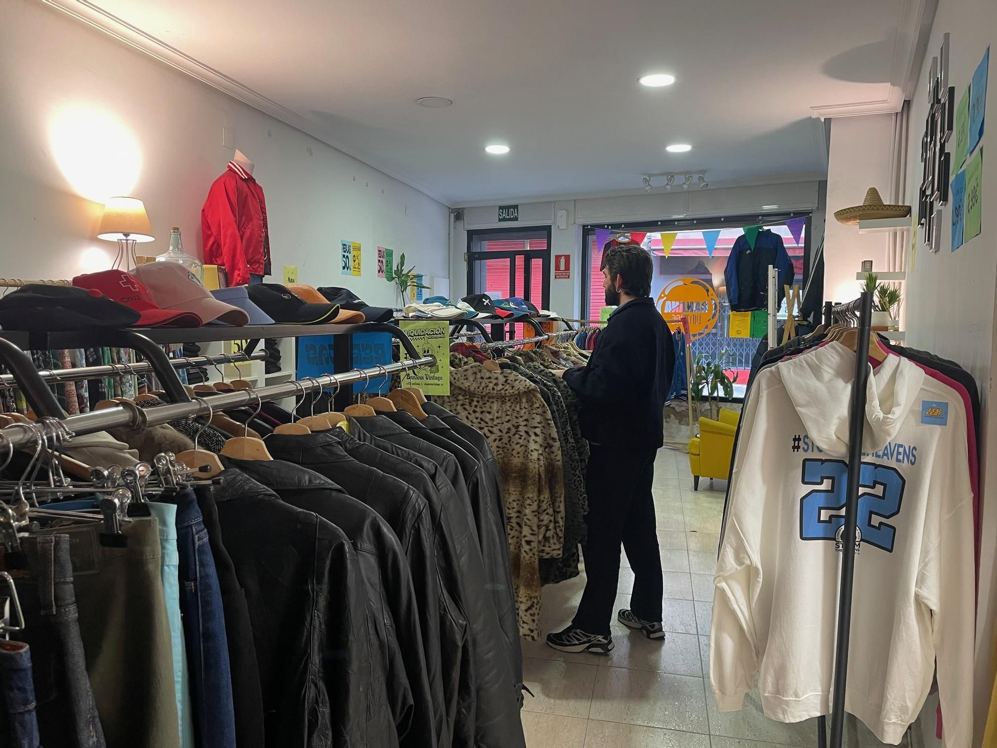 Banana Vintage se instaló hace ocho años en Clavellina