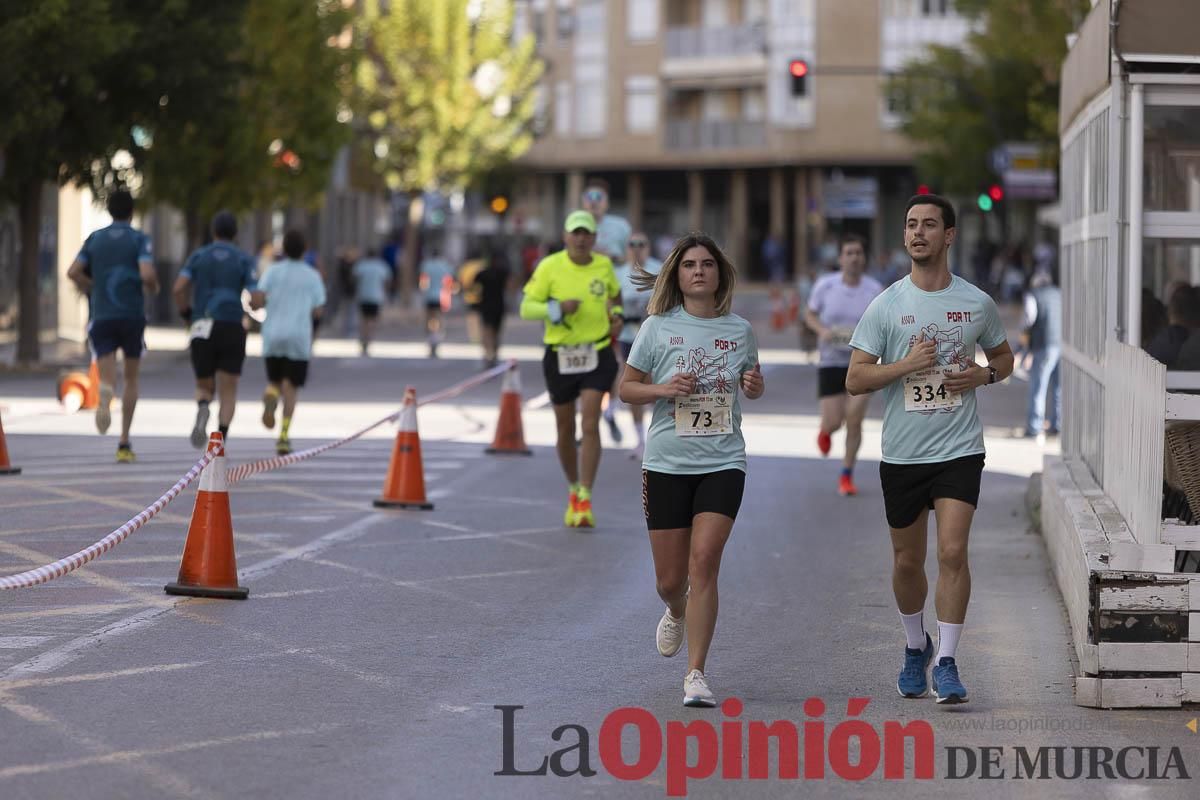 Carrera '10K Assota por ti' en Caravaca (salida y giro primera vuelta)