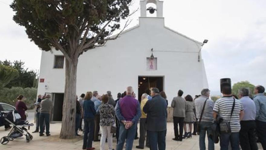 Bendición de la nueva campana de la ermita de Montserrat