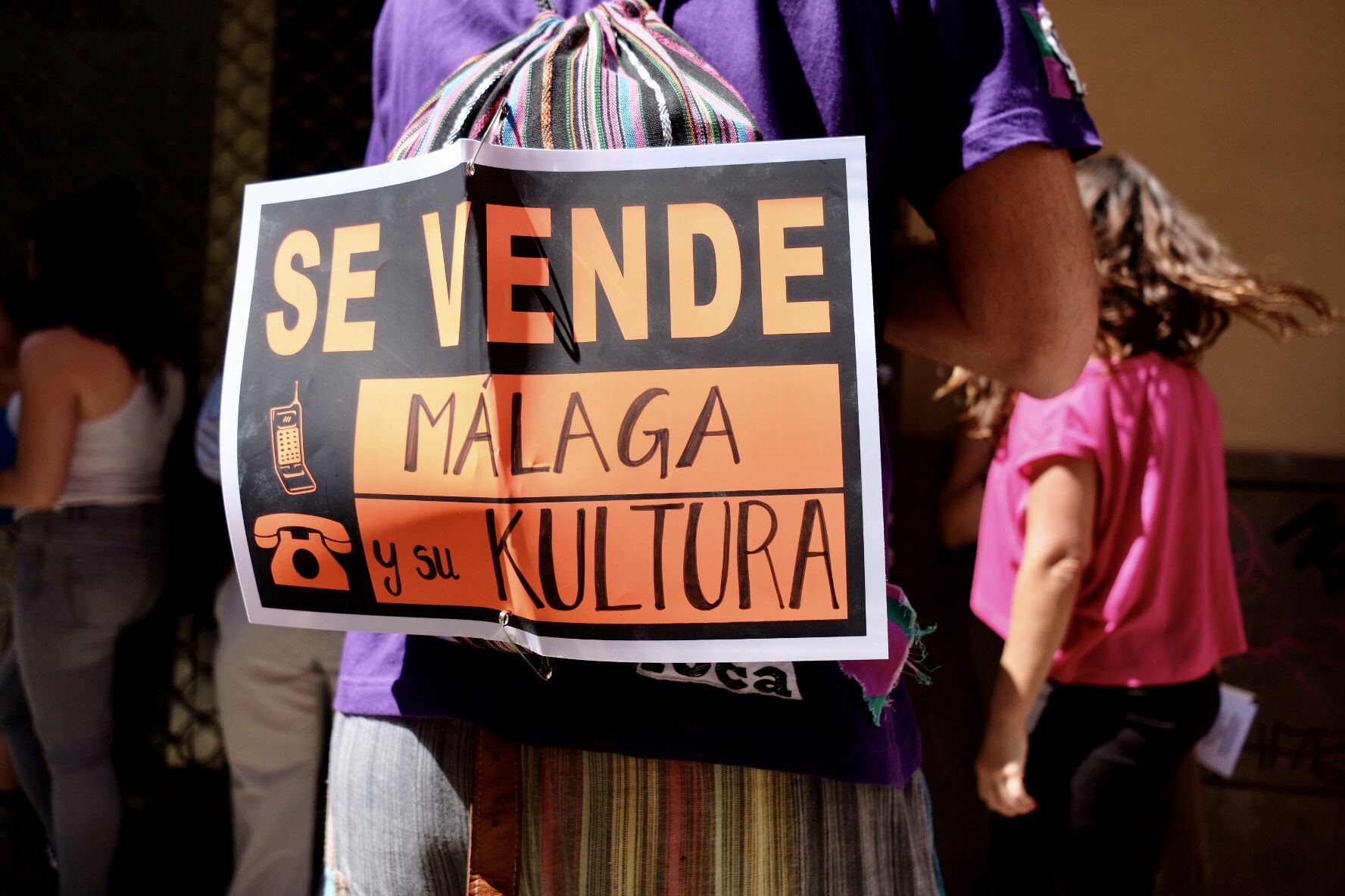 Manifestación de La Invisible contra su desalojo