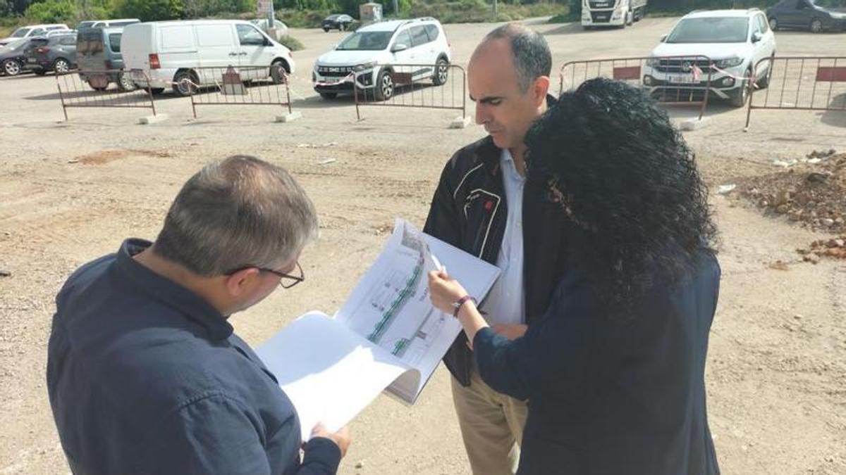 Obras en la avenida Marjaletes de Tavernes de la Valldigna.
