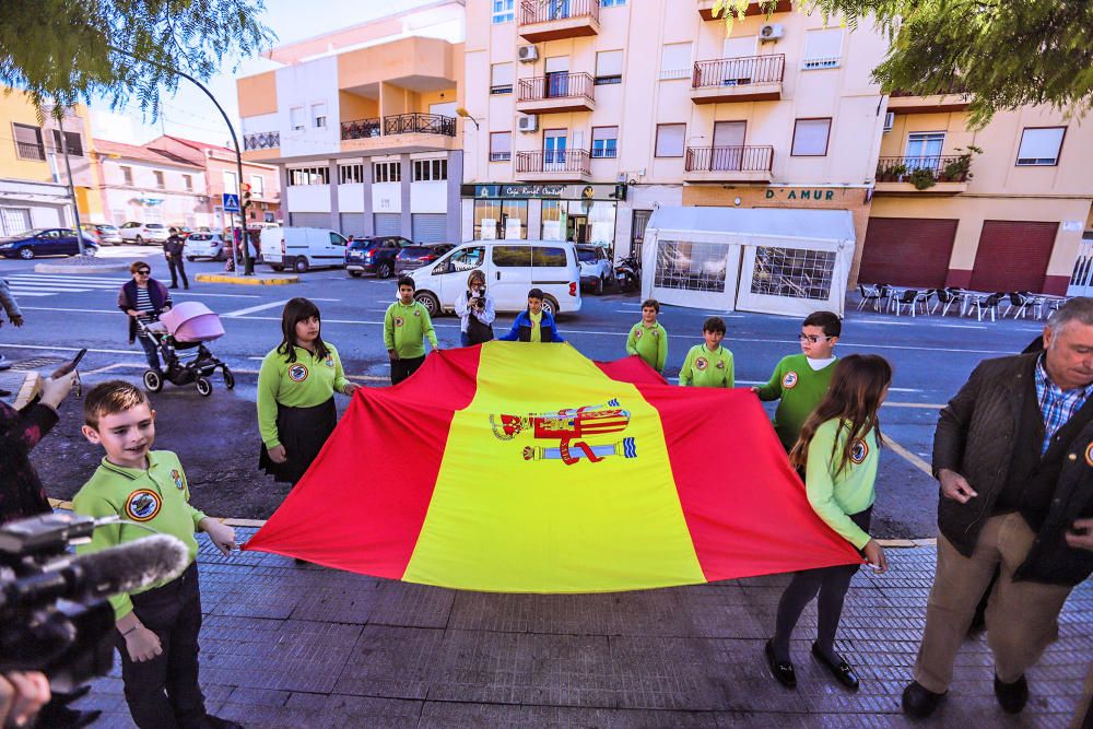 Los escolares del colegio de Hurchillo celebran lo