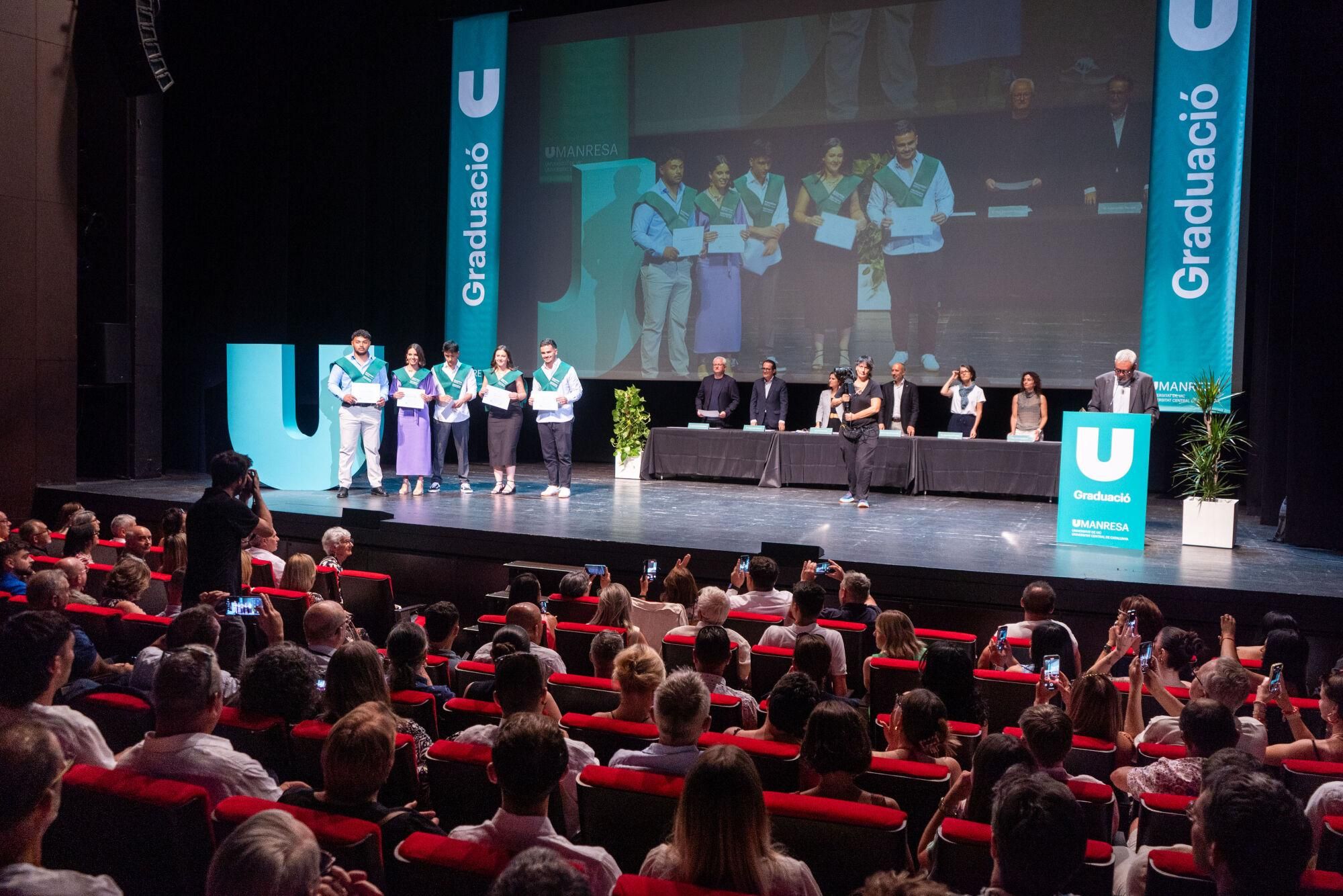 Acte de graduació del grau de Fisioteràpia de la UManresa